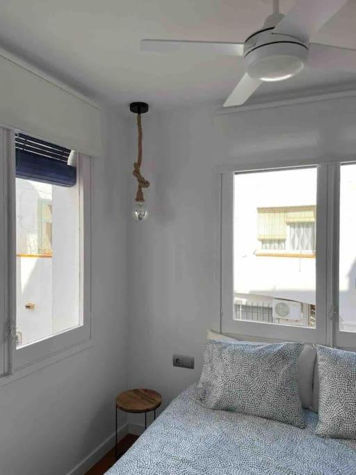 Marina Beach Aiguadolc Sitges Eksteriør billede